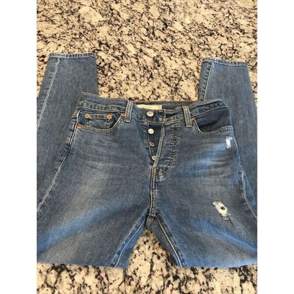 Distressed Levi's Wedgie Skinny Button Fly Medium Wash Jeans Sz 26